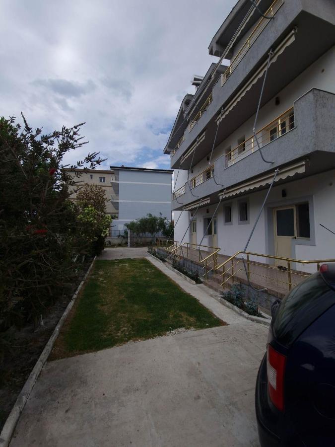 Apartmet Dritan Belulaj Lägenhet Bashkia e Orikumit Exteriör bild